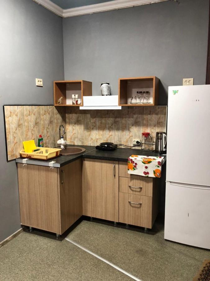 Citrus Guest House Ереван Экстерьер фото