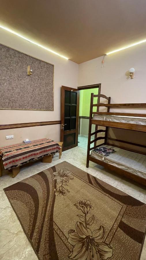Citrus Guest House Ереван Экстерьер фото