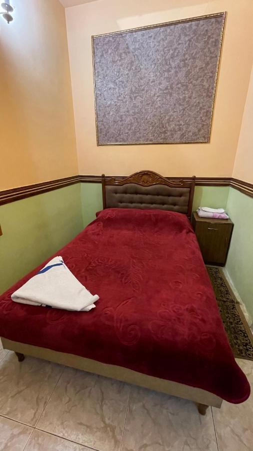 Citrus Guest House Ереван Экстерьер фото