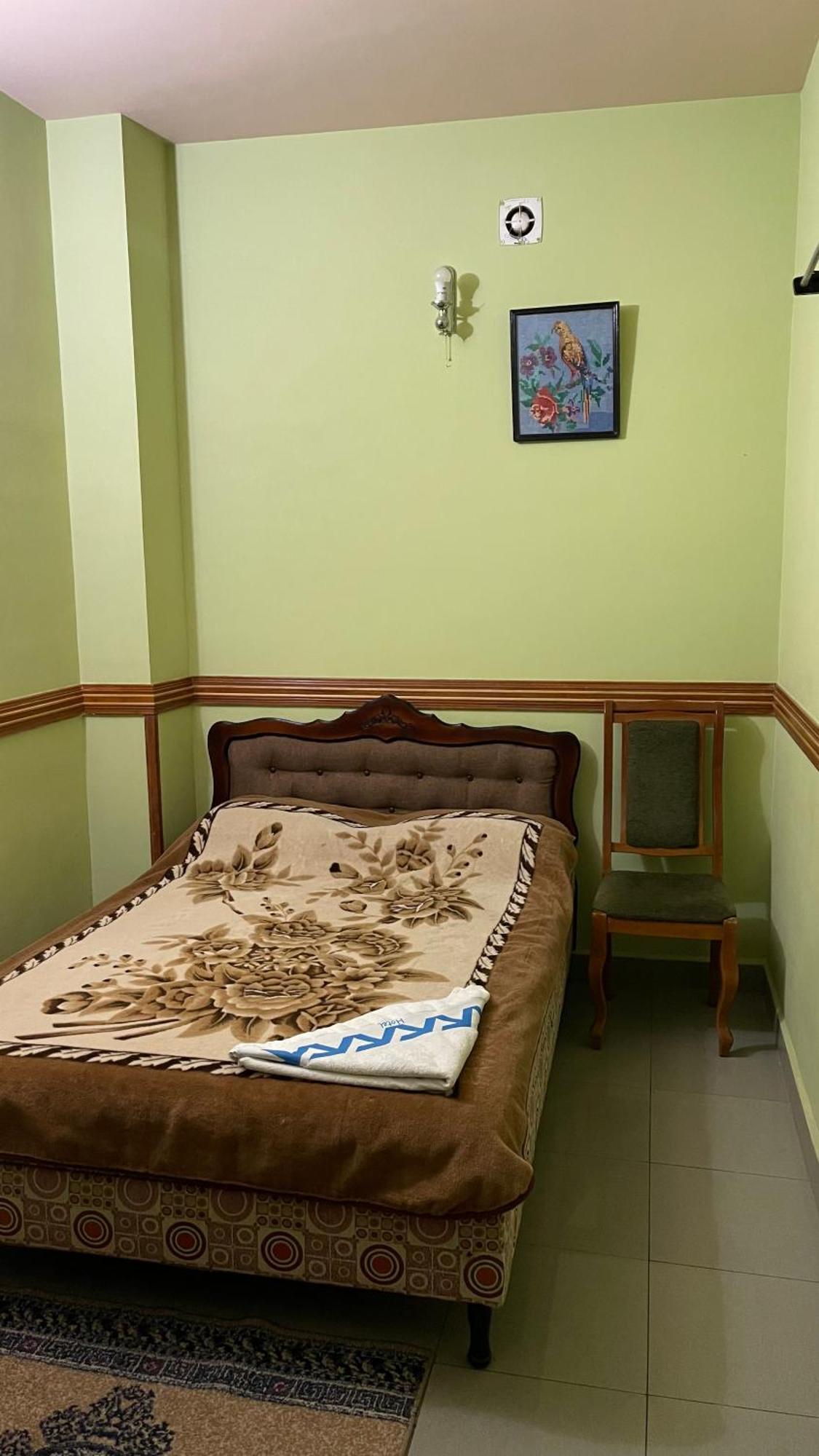 Citrus Guest House Ереван Экстерьер фото