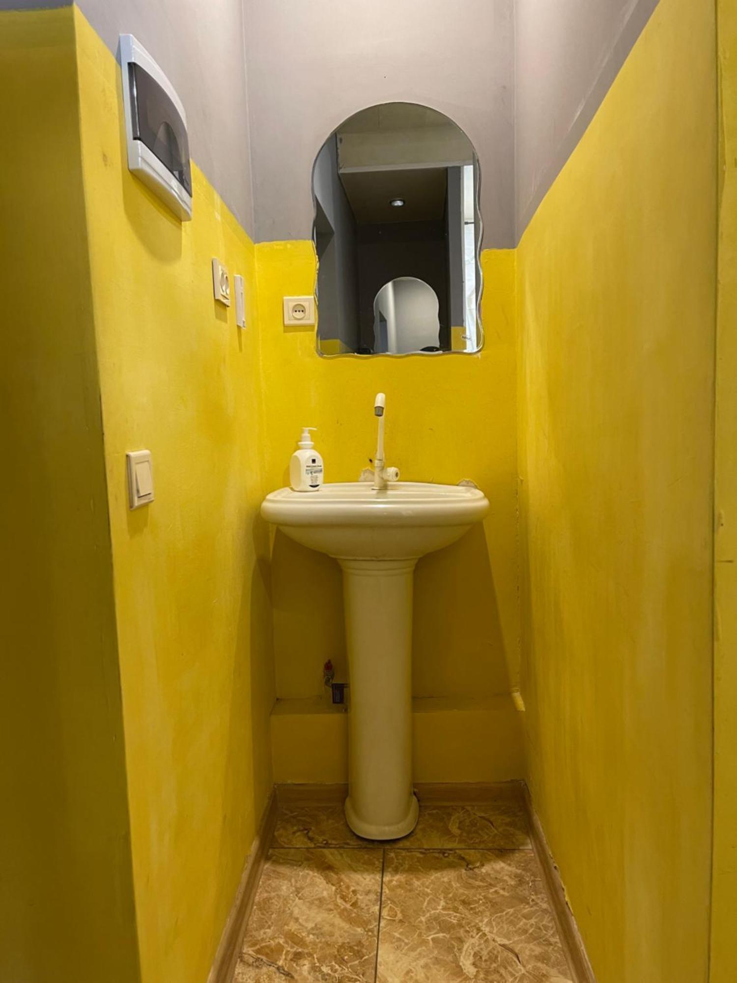 Citrus Guest House Ереван Экстерьер фото