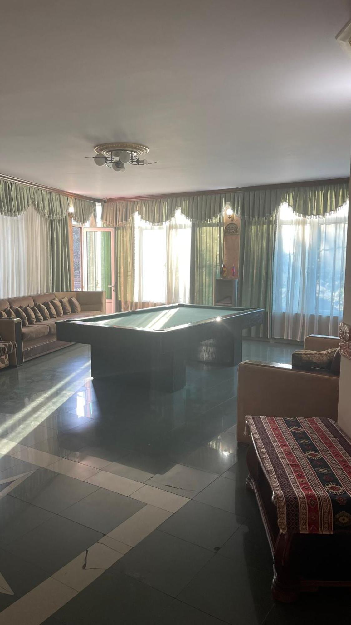 Citrus Guest House Ереван Экстерьер фото