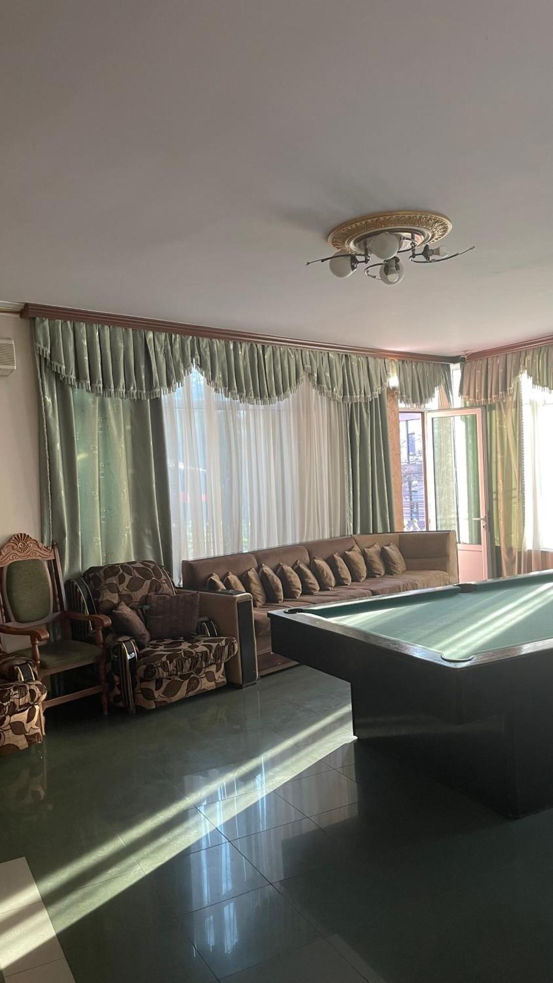 Citrus Guest House Ереван Экстерьер фото